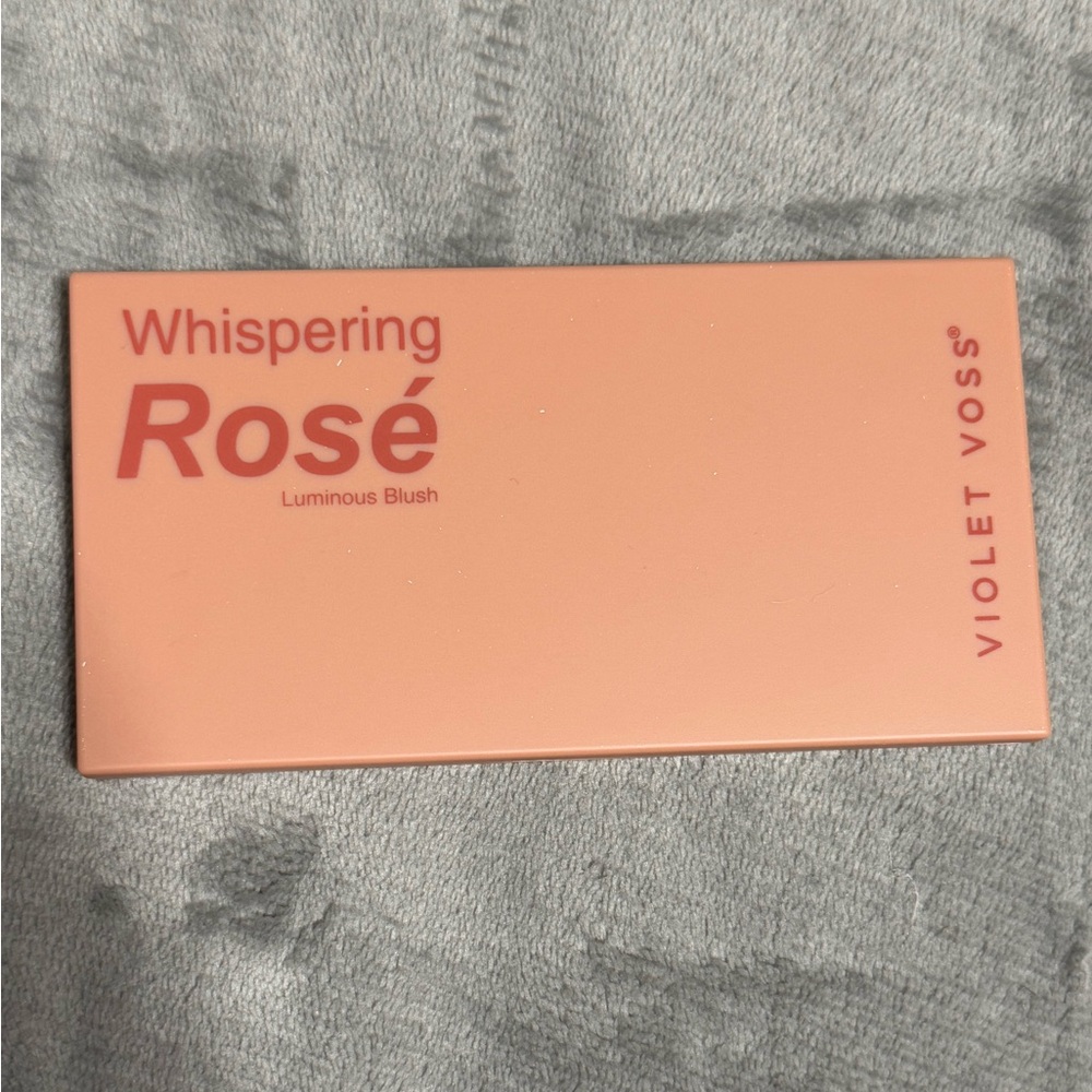 Rose luminous blush pallet